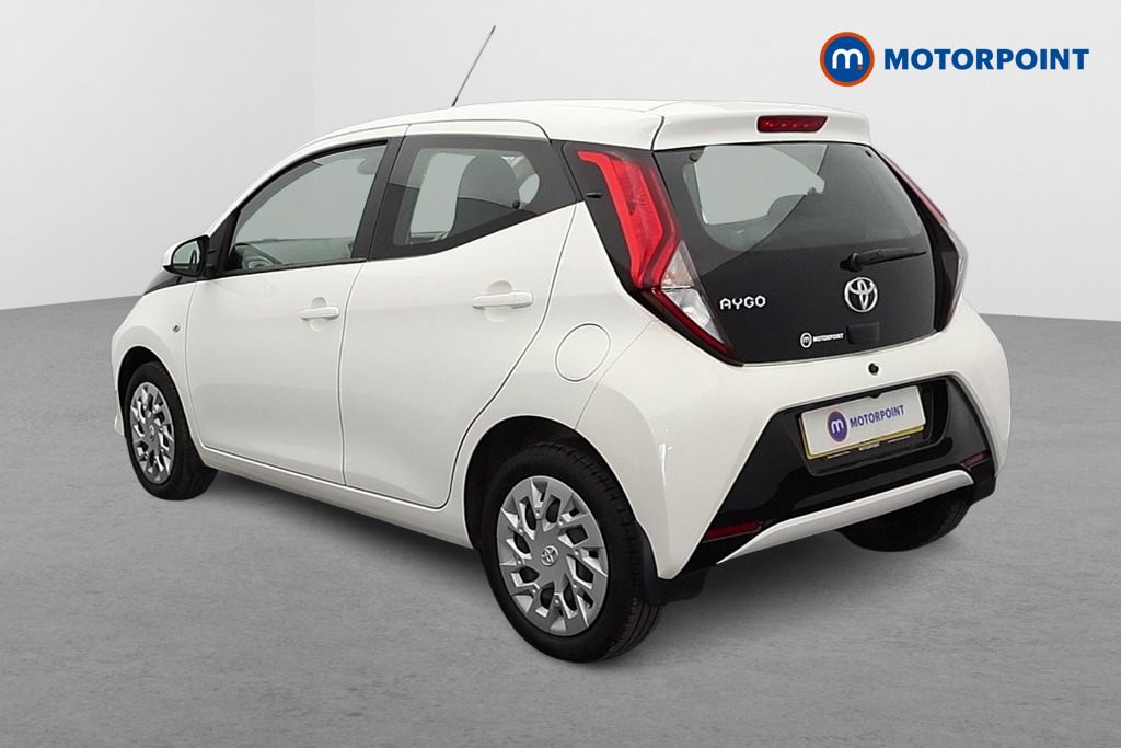 Toyota Aygo X-Play Automatic Petrol Hatchback - Stock Number (1654556) - Passenger side rear corner