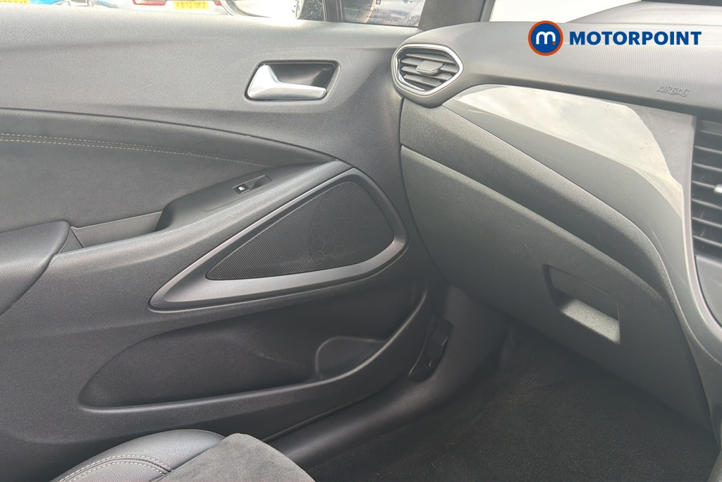 Vauxhall Crossland Ultimate Automatic Petrol SUV - Stock Number (1654731) - 10th supplementary image