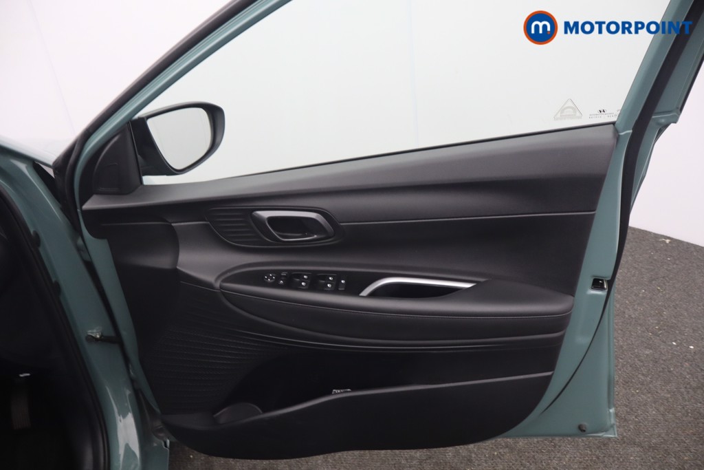 Hyundai I20 Premium Automatic Petrol Hatchback - Stock Number (1655377) - 10th supplementary image