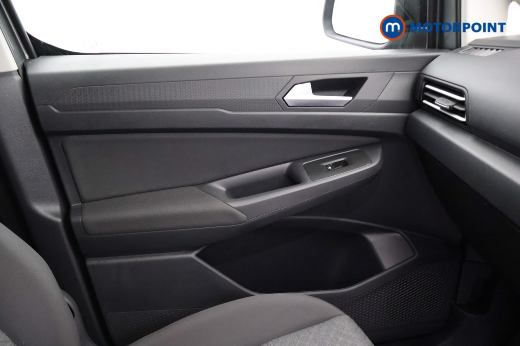 Ford Transit Connect Limited Automatic Petrol Plug-In Hybrid Panel Van - Stock Number (1655395) - 11th supplementary image