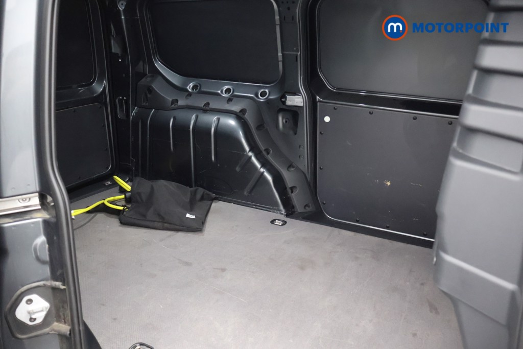 Ford Transit Connect Limited Automatic Petrol Plug-In Hybrid Panel Van - Stock Number (1655395) - 17th supplementary image