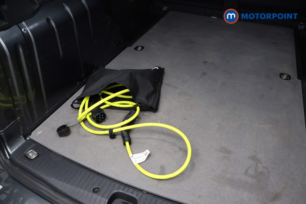 Ford Transit Connect Limited Automatic Petrol Plug-In Hybrid Panel Van - Stock Number (1655395) - 20th supplementary image