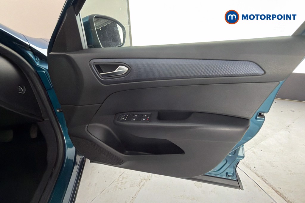 Renault Arkana Evolution Automatic Petrol-Electric Hybrid SUV - Stock Number (1655499) - 19th supplementary image