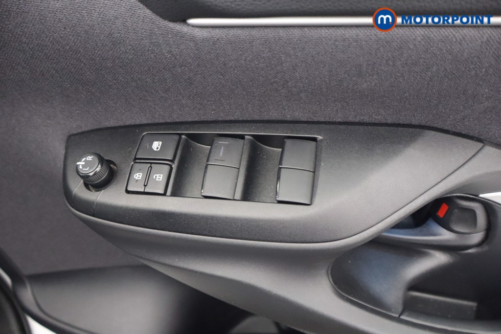 Toyota Yaris Cross Design Automatic Petrol-Electric Hybrid Estate - Stock Number (1655560) - 11th supplementary image