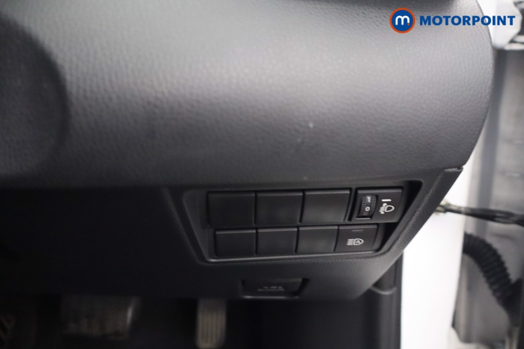 Toyota Yaris Cross Design Automatic Petrol-Electric Hybrid Estate - Stock Number (1655560) - 13th supplementary image