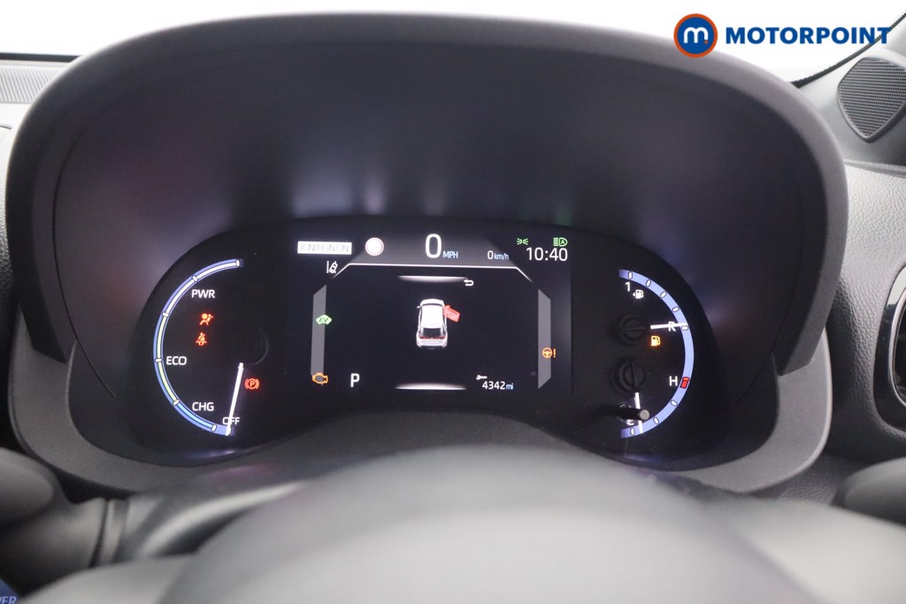 Toyota Yaris Cross Design Automatic Petrol-Electric Hybrid Estate - Stock Number (1655560) - 16th supplementary image
