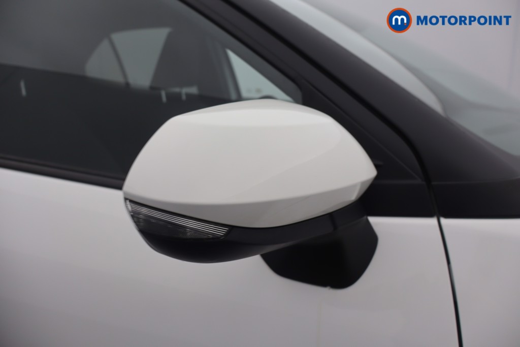 Toyota Yaris Cross Design Automatic Petrol-Electric Hybrid Estate - Stock Number (1655560) - 21st supplementary image