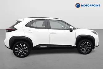 Toyota Yaris Cross Design Automatic Petrol-Electric Hybrid Estate - Stock Number (1655560) - Drivers side