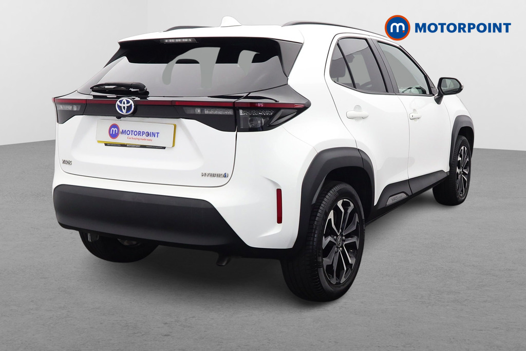 Toyota Yaris Cross Design Automatic Petrol-Electric Hybrid Estate - Stock Number (1655560) - Drivers side rear corner
