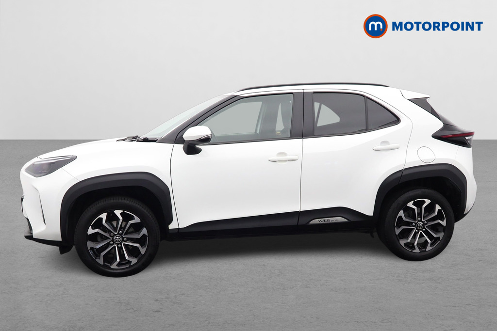 Toyota Yaris Cross Design Automatic Petrol-Electric Hybrid Estate - Stock Number (1655560) - Passenger side