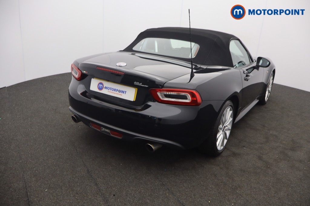 Fiat 124 Spider Lusso Plus Manual Petrol Convertible - Stock Number (1655575) - 2nd supplementary image