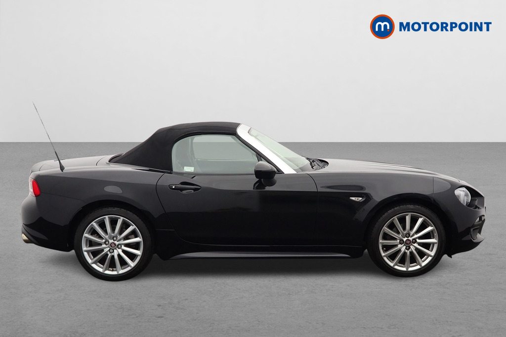 Fiat 124 Spider Lusso Plus Manual Petrol Convertible - Stock Number (1655575) - Drivers side