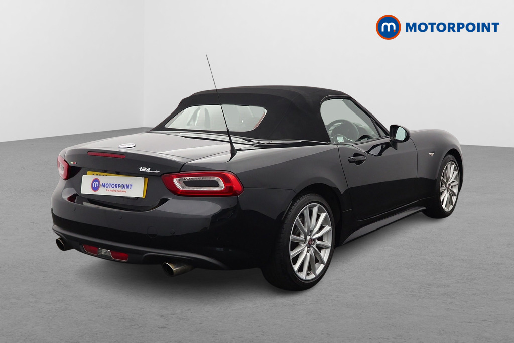 Fiat 124 Spider Lusso Plus Manual Petrol Convertible - Stock Number (1655575) - Drivers side rear corner