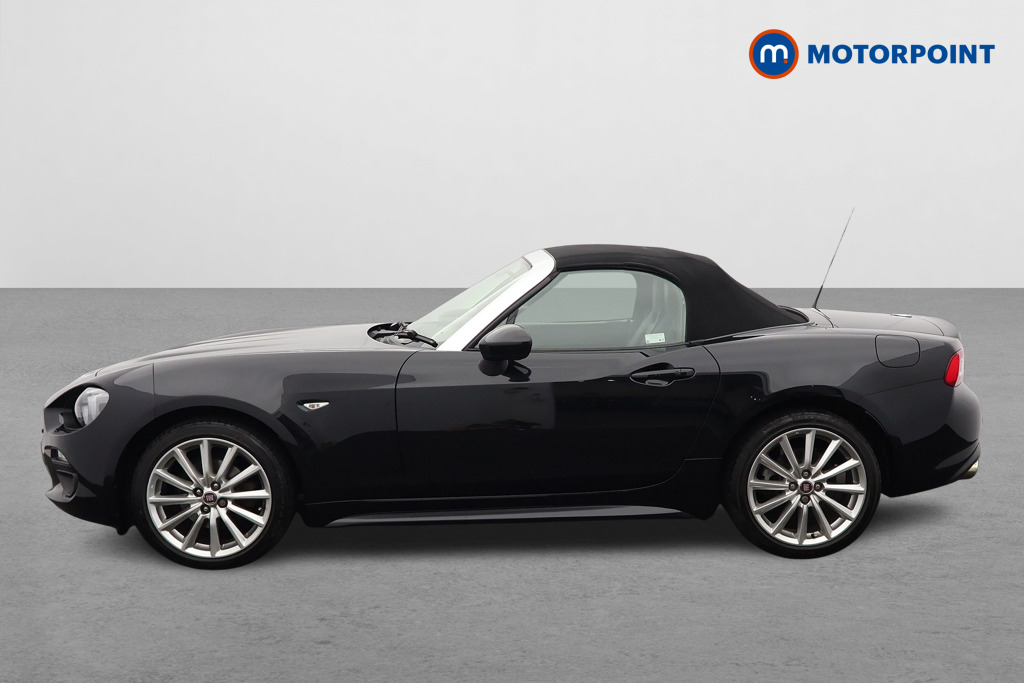 Fiat 124 Spider Lusso Plus Manual Petrol Convertible - Stock Number (1655575) - Passenger side