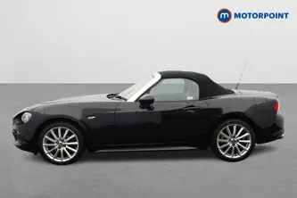 Fiat 124 Spider Lusso Plus Manual Petrol Convertible - Stock Number (1655575) - Passenger side