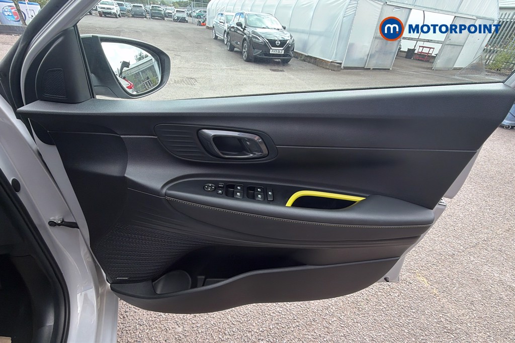 Hyundai I20 Ultimate Automatic Petrol Hatchback - Stock Number (1655698) - 19th supplementary image