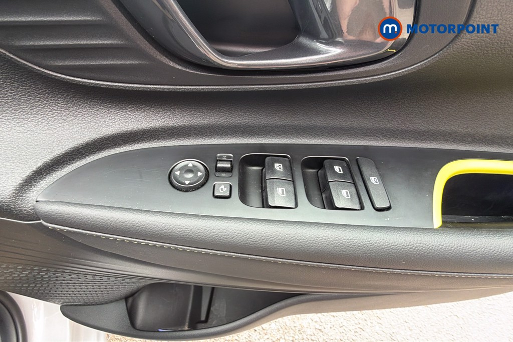 Hyundai I20 Ultimate Automatic Petrol Hatchback - Stock Number (1655698) - 20th supplementary image