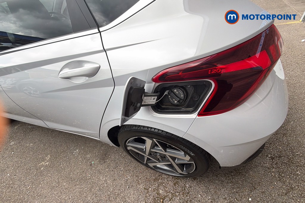 Hyundai I20 Ultimate Automatic Petrol Hatchback - Stock Number (1655698) - 41st supplementary image