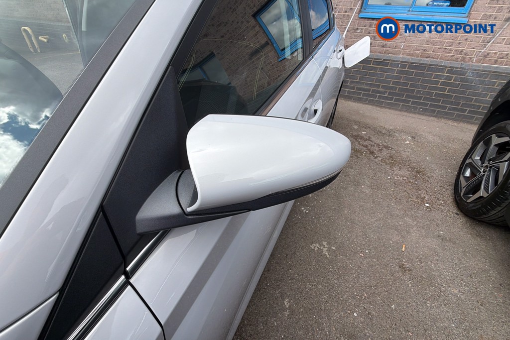 Hyundai I20 Ultimate Automatic Petrol Hatchback - Stock Number (1655698) - 43rd supplementary image