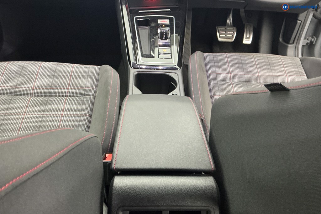 Volkswagen Golf GTI Automatic Petrol Hatchback - Stock Number (1655737) - 11th supplementary image