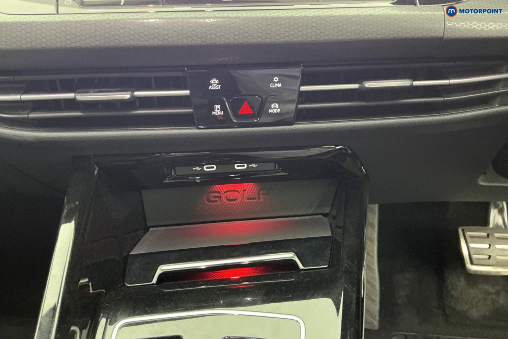 Volkswagen Golf GTI Automatic Petrol Hatchback - Stock Number (1655737) - 17th supplementary image