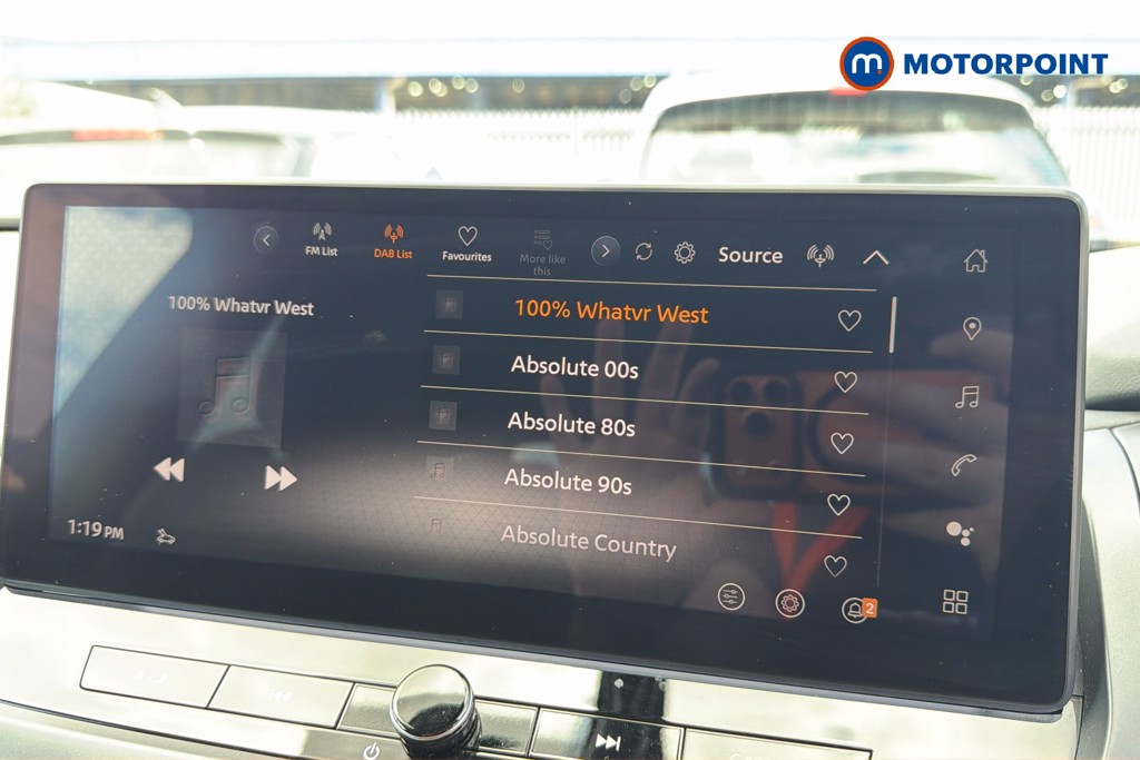 Nissan Qashqai N-Connecta Automatic Petrol-Electric Hybrid SUV - Stock Number (1656093) - 9th supplementary image