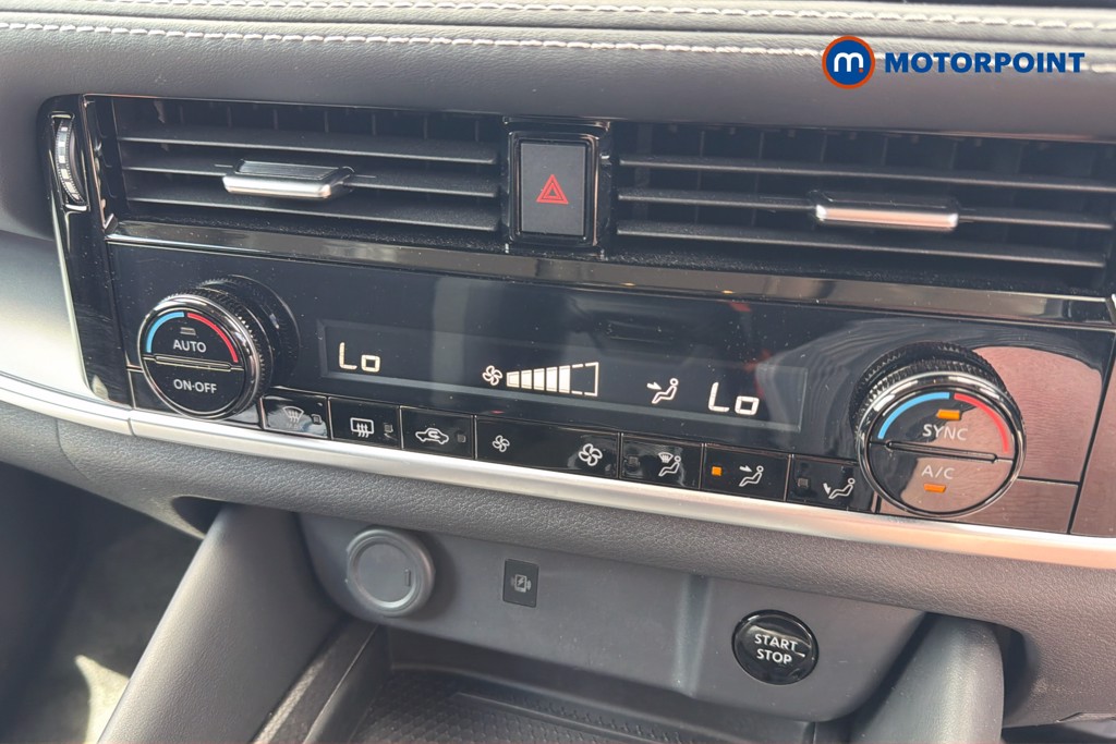 Nissan Qashqai N-Connecta Automatic Petrol-Electric Hybrid SUV - Stock Number (1656093) - 12th supplementary image