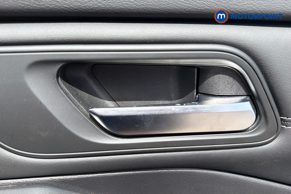 Nissan Qashqai N-Connecta Automatic Petrol-Electric Hybrid SUV - Stock Number (1656093) - 42nd supplementary image