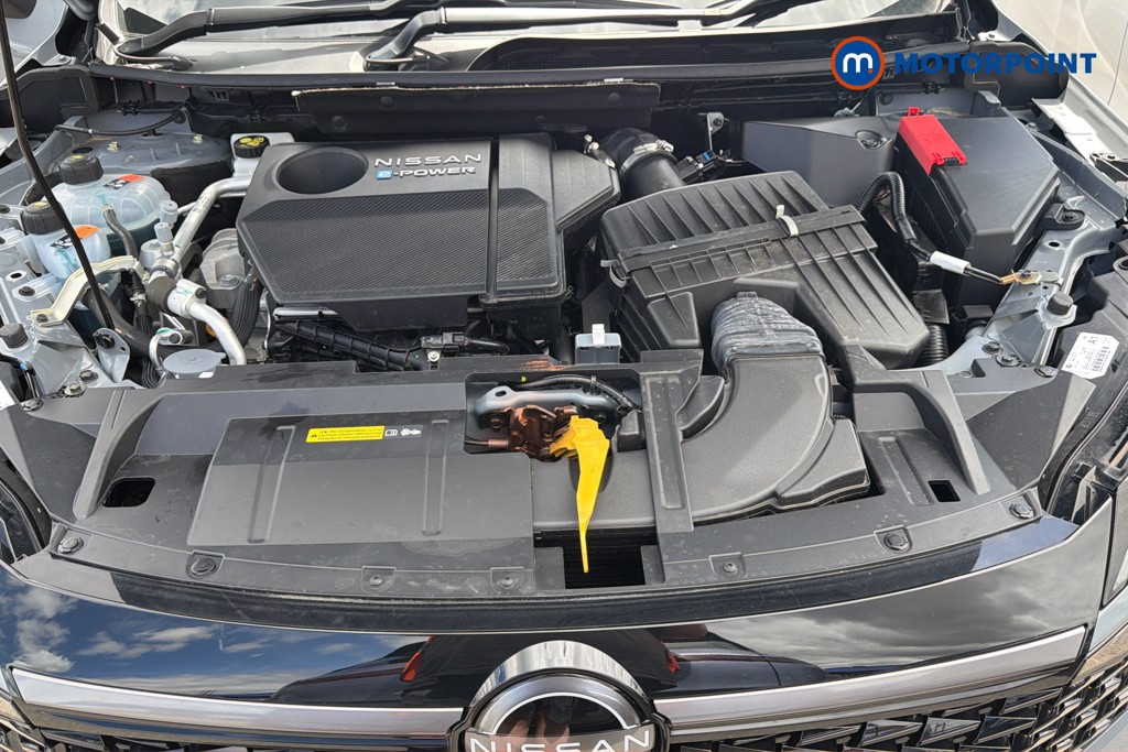 Nissan Qashqai N-Connecta Automatic Petrol-Electric Hybrid SUV - Stock Number (1656093) - 51st supplementary image