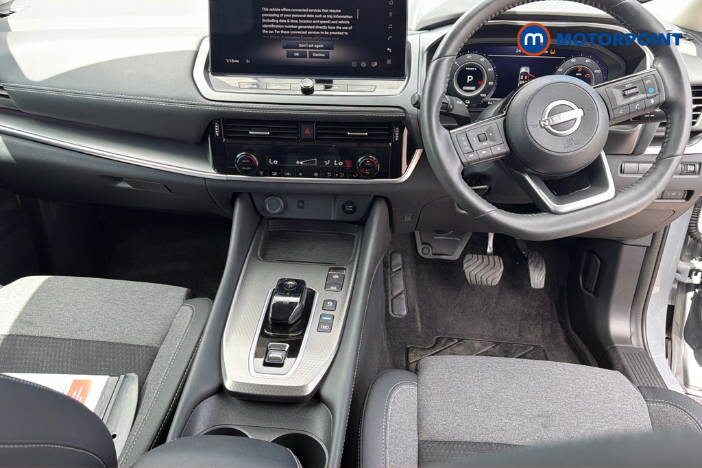 Nissan Qashqai N-Connecta Automatic Petrol-Electric Hybrid SUV - Stock Number (1656093) - 1st supplementary image