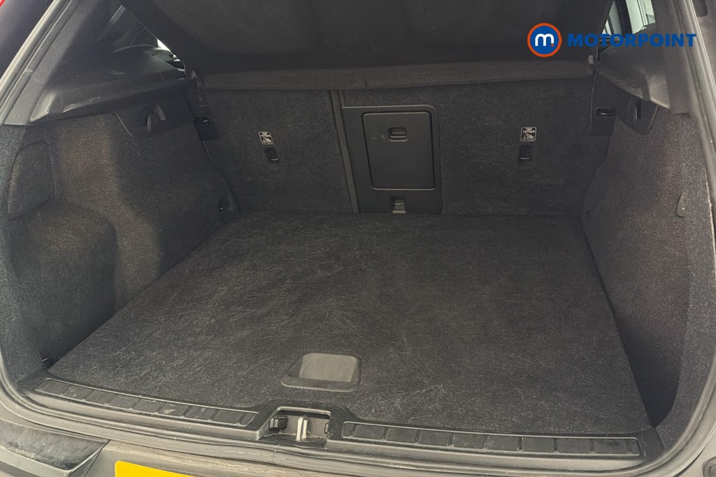 Volvo Xc40 R Design Automatic Petrol SUV - Stock Number (1656098) - 33rd supplementary image