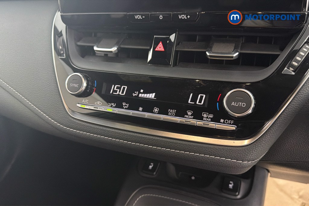 Toyota Corolla Excel Automatic Petrol-Electric Hybrid Estate - Stock Number (1656119) - 12th supplementary image