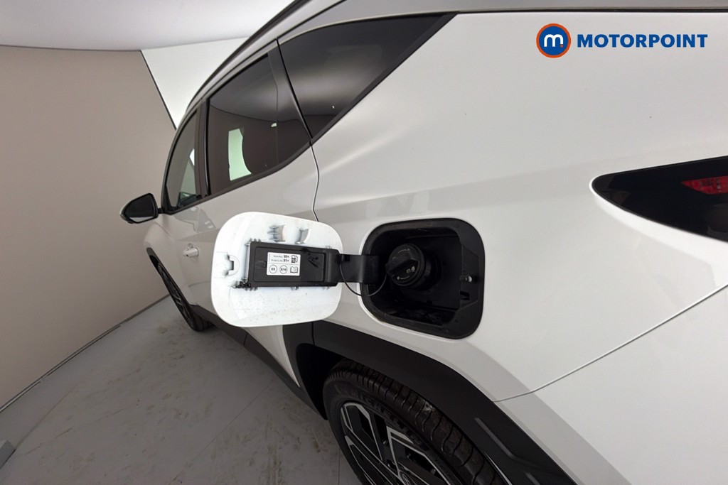 Hyundai Tucson Ultimate Automatic Petrol-Electric Hybrid SUV - Stock Number (1656135) - 41st supplementary image