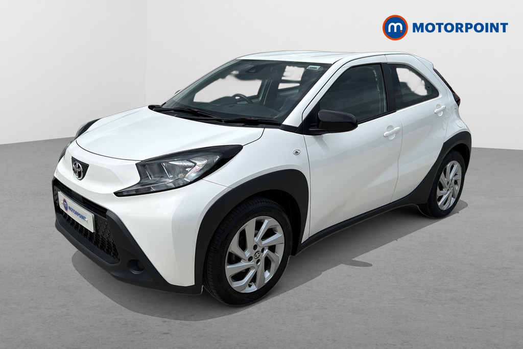 Toyota Aygo X Pure Manual Petrol Hatchback - Stock Number (1656189) - Passenger side front corner
