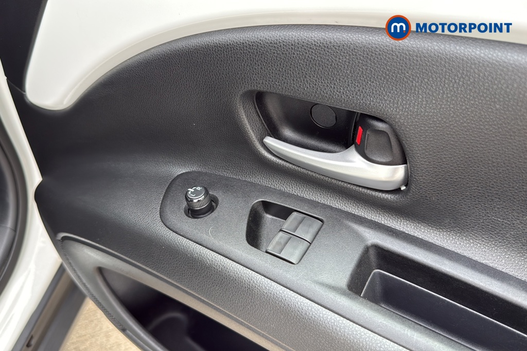 Toyota Aygo X Pure Manual Petrol Hatchback - Stock Number (1656189) - 19th supplementary image