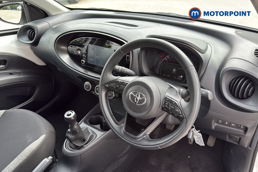 Toyota Aygo X Pure Manual Petrol Hatchback - Stock Number (1656189) - 1st supplementary image