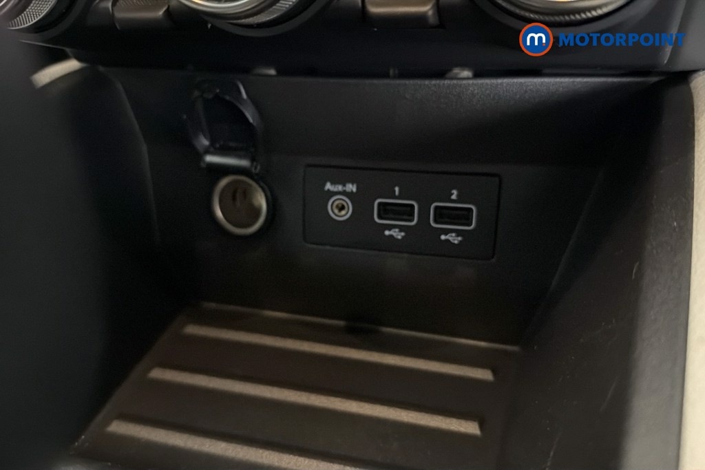 Renault Clio S Edition Automatic Petrol Hatchback - Stock Number (1656483) - 17th supplementary image