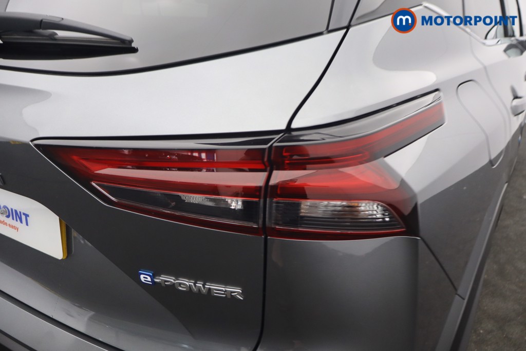 Nissan Qashqai N-Connecta Automatic Petrol-Electric Hybrid SUV - Stock Number (1656604) - 3rd supplementary image