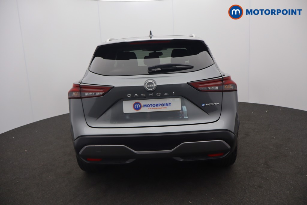 Nissan Qashqai N-Connecta Automatic Petrol-Electric Hybrid SUV - Stock Number (1656604) - 1st supplementary image