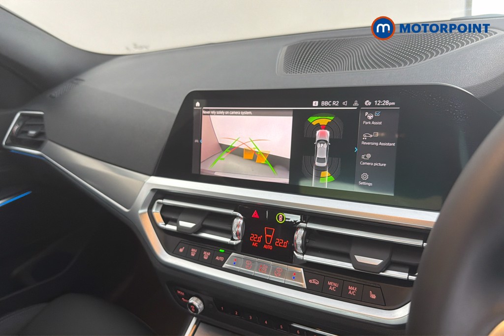 BMW 3 Series M Sport Automatic Petrol Plug-In Hybrid Saloon - Stock Number (1656870) - 13th supplementary image