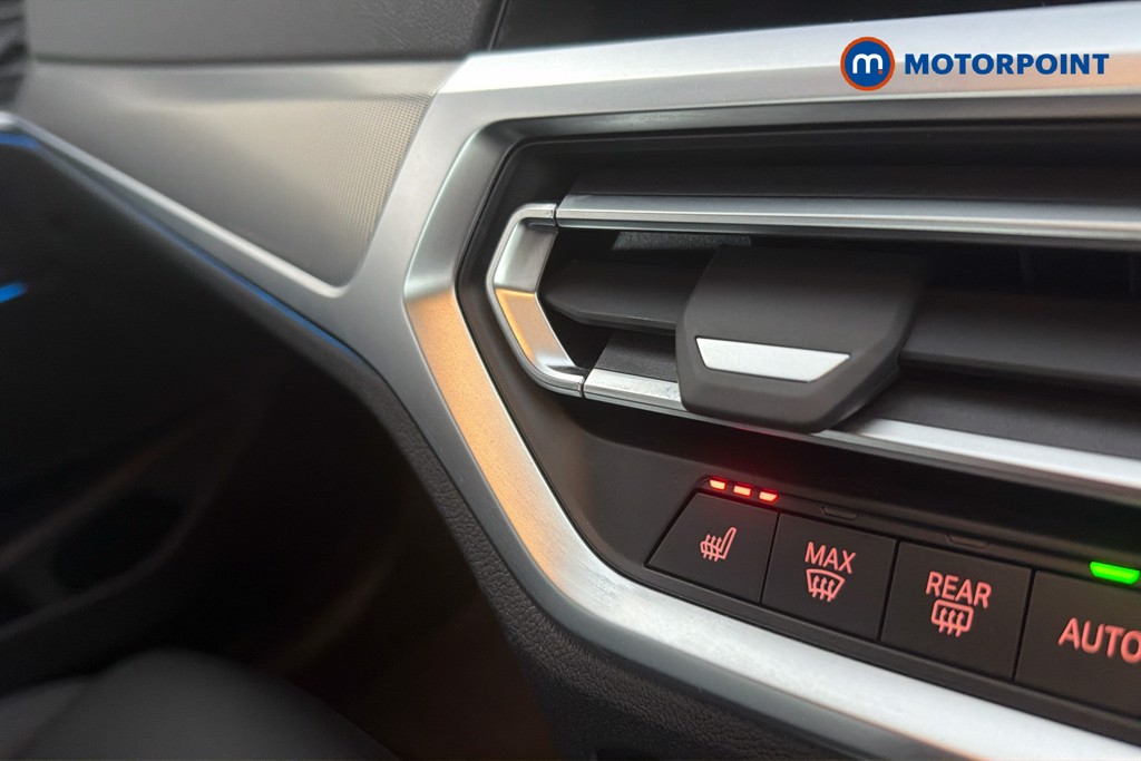BMW 3 Series M Sport Automatic Petrol Plug-In Hybrid Saloon - Stock Number (1656870) - 14th supplementary image