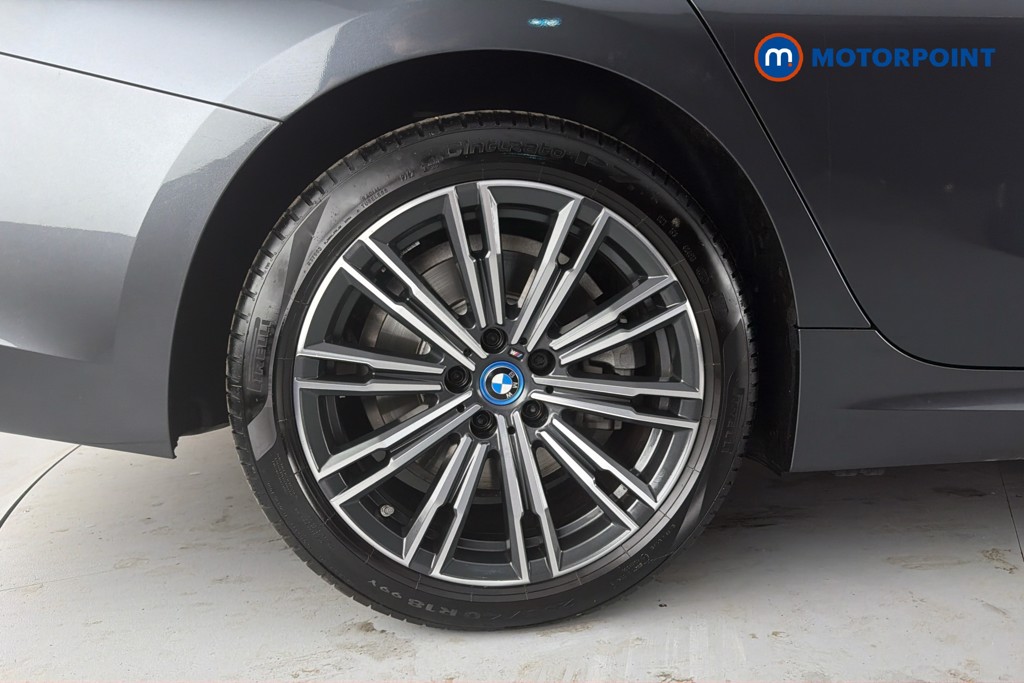 BMW 3 Series M Sport Automatic Petrol Plug-In Hybrid Saloon - Stock Number (1656870) - 49th supplementary image