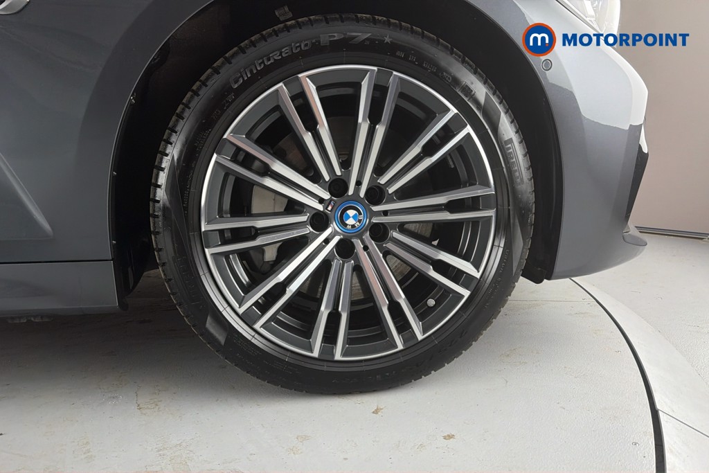 BMW 3 Series M Sport Automatic Petrol Plug-In Hybrid Saloon - Stock Number (1656870) - 50th supplementary image