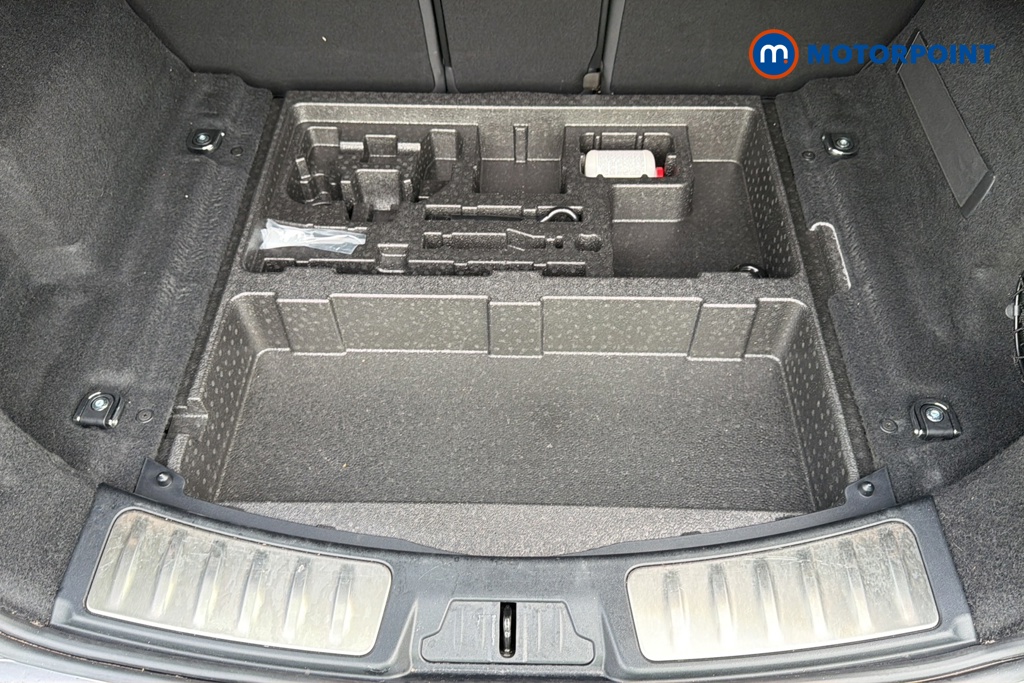 Jaguar E-Pace R-Dynamic Se Automatic Diesel SUV - Stock Number (1657005) - 33rd supplementary image