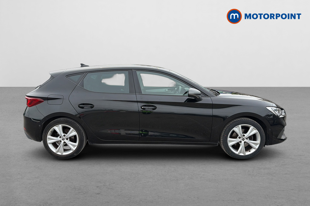 Seat Leon FR Manual Petrol Hatchback - Stock Number (1657194) - Passenger side