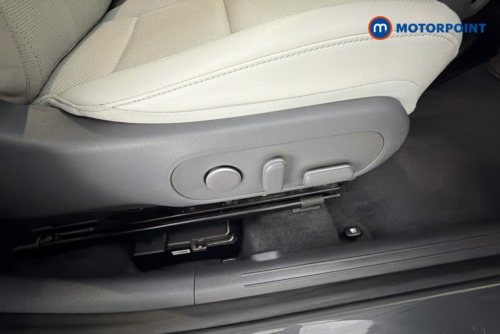 Hyundai Kona Ultimate Automatic Petrol SUV - Stock Number (1657198) - 25th supplementary image