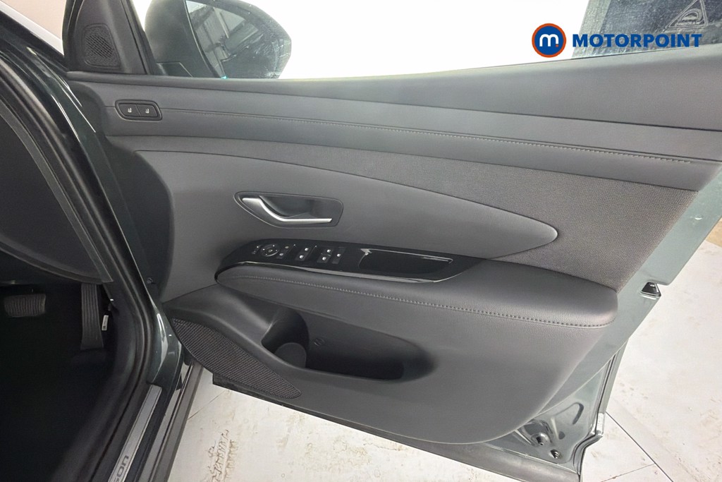 Hyundai Tucson Ultimate Automatic Petrol Plug-In Hybrid SUV - Stock Number (1657434) - 19th supplementary image