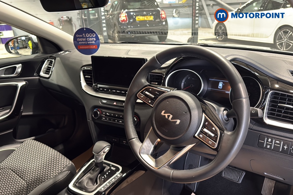 KIA Ceed 3 Automatic Diesel Estate - Stock Number (1657471) - 1st supplementary image