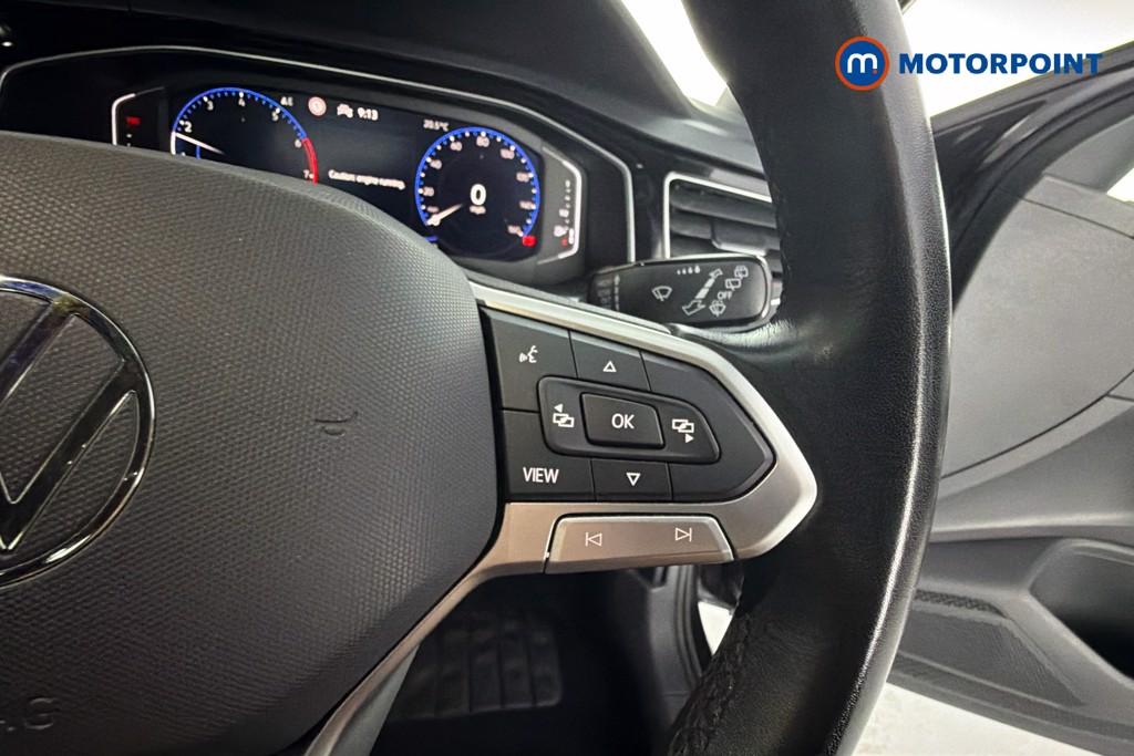 Volkswagen Polo R-Line Manual Petrol Hatchback - Stock Number (1657508) - 4th supplementary image
