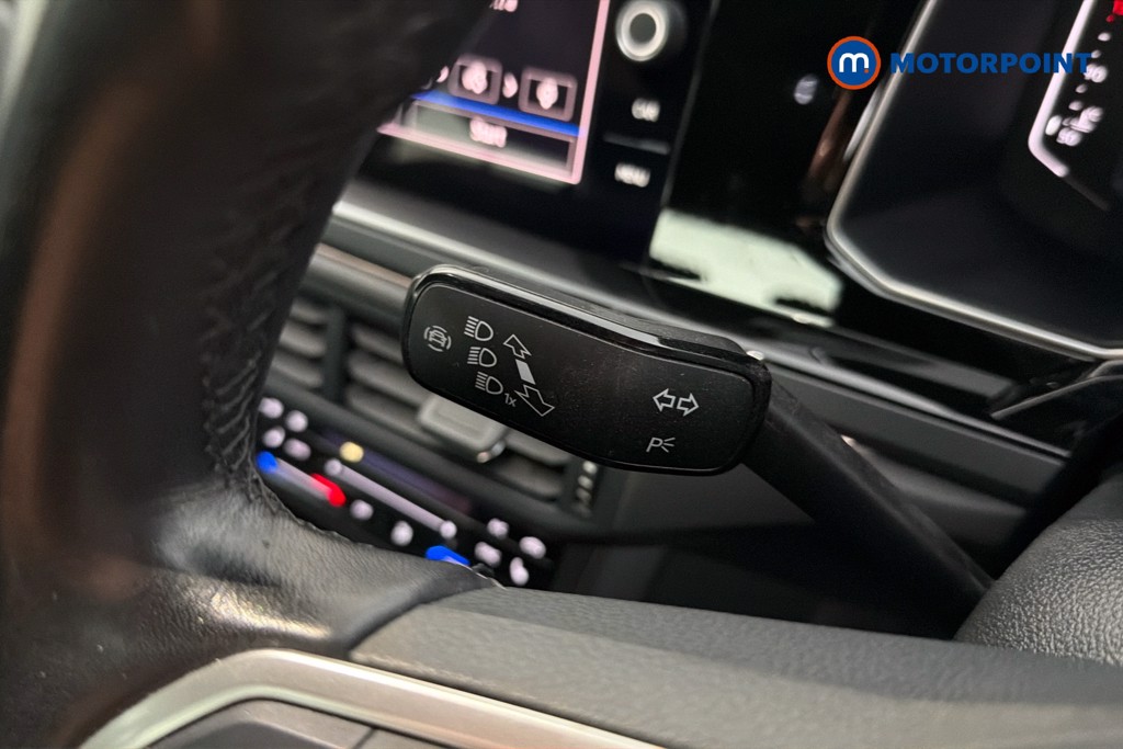 Volkswagen Polo R-Line Manual Petrol Hatchback - Stock Number (1657508) - 6th supplementary image